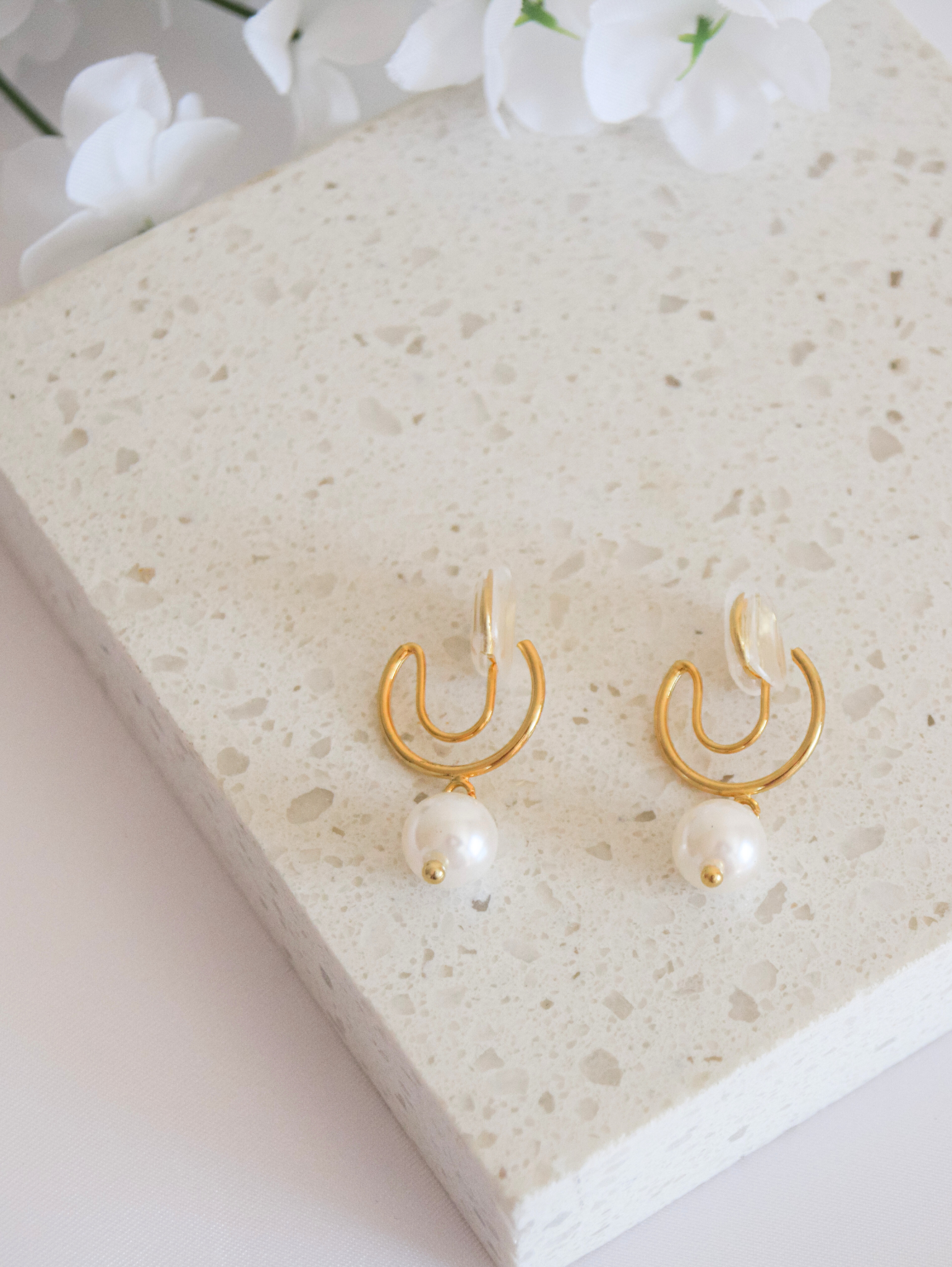 Lab Grown 8 Carat Pear Shape Eudora Hoop Earrings | EGL Certified 14K  Yellow Gold Prong Setting | FG-VS1-VS2 Quality | Friendly Diamonds -  Walmart.com